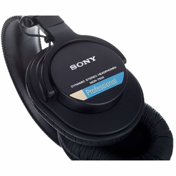 Sony MDR 7506 The Industry Standard for Professional Monitoring